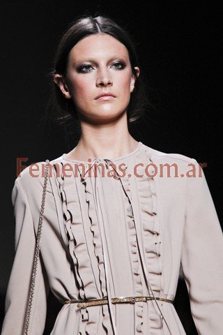 Cintos Finos verano moda 2012 Valentino d